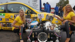 JJ tropheys & Girls